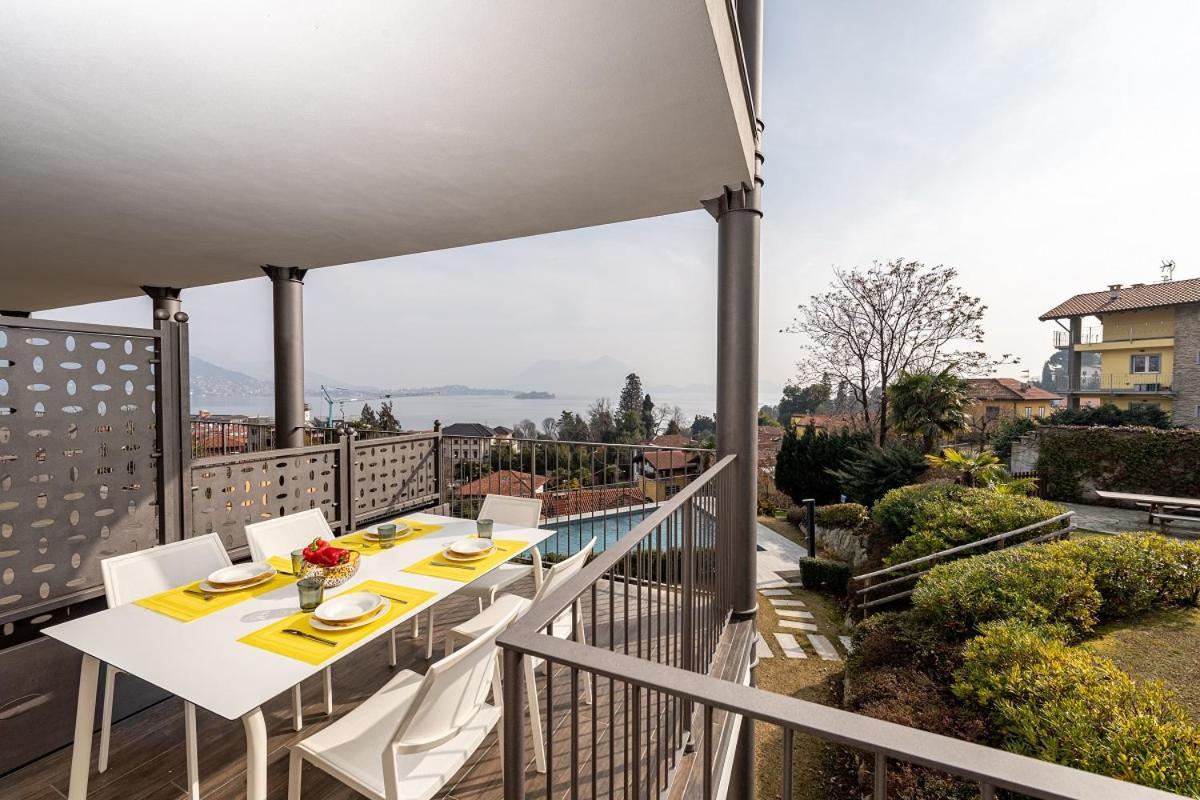 The View Appartement Baveno Kamer foto
